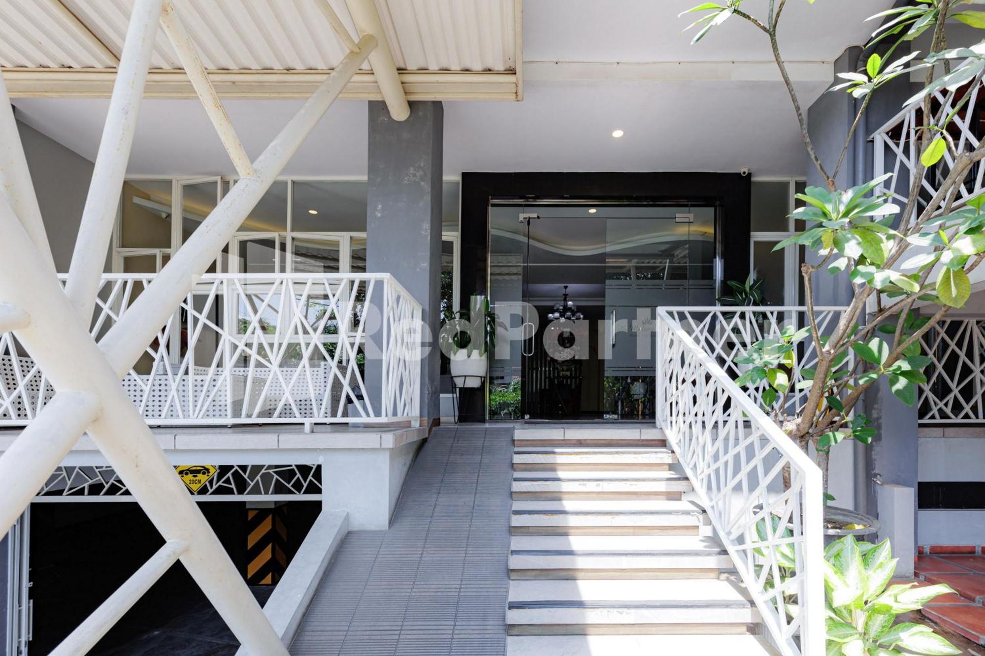 De Malang Sweet Homestay Syariah Mitra Reddoorz Экстерьер фото