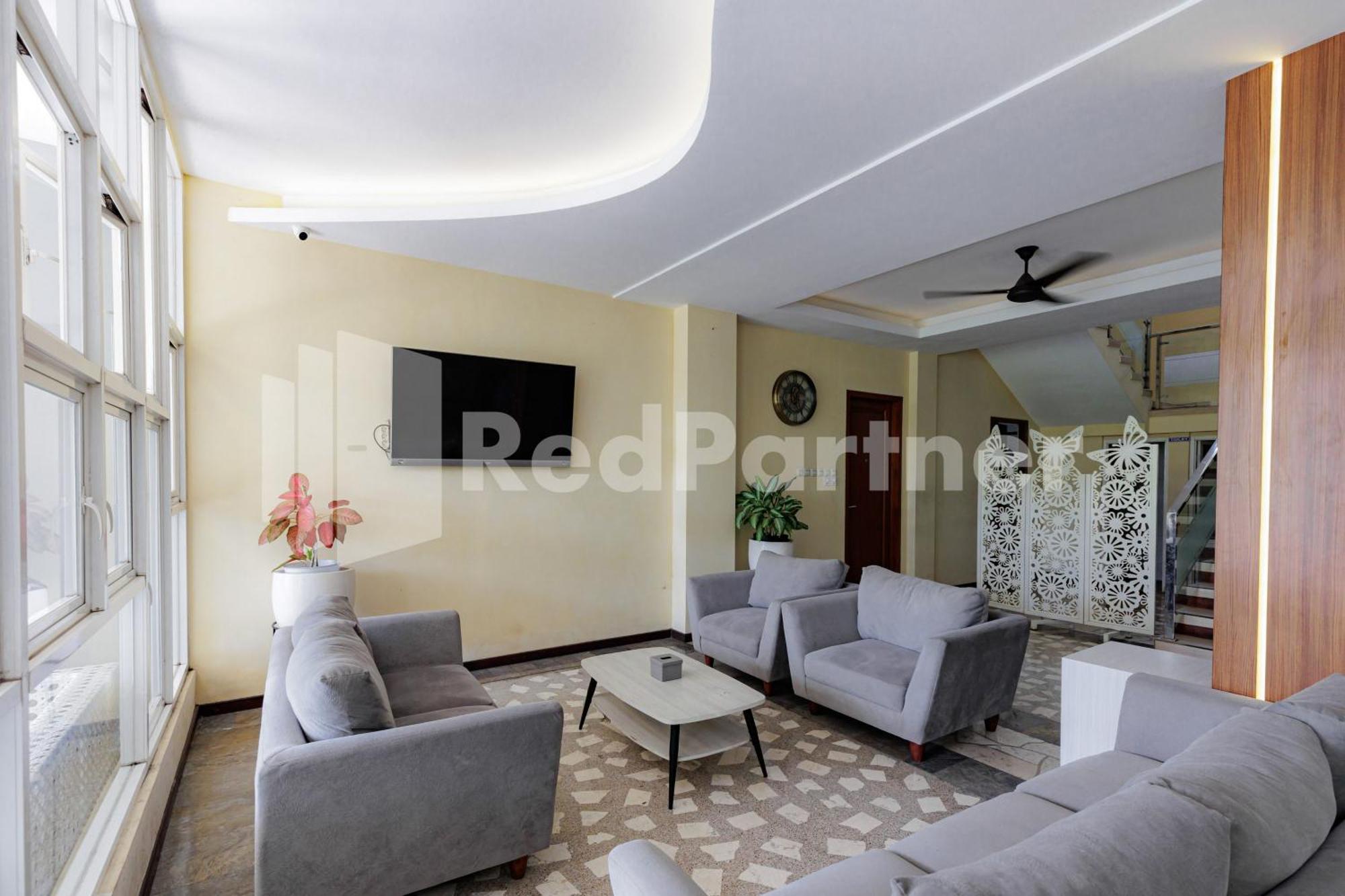De Malang Sweet Homestay Syariah Mitra Reddoorz Экстерьер фото