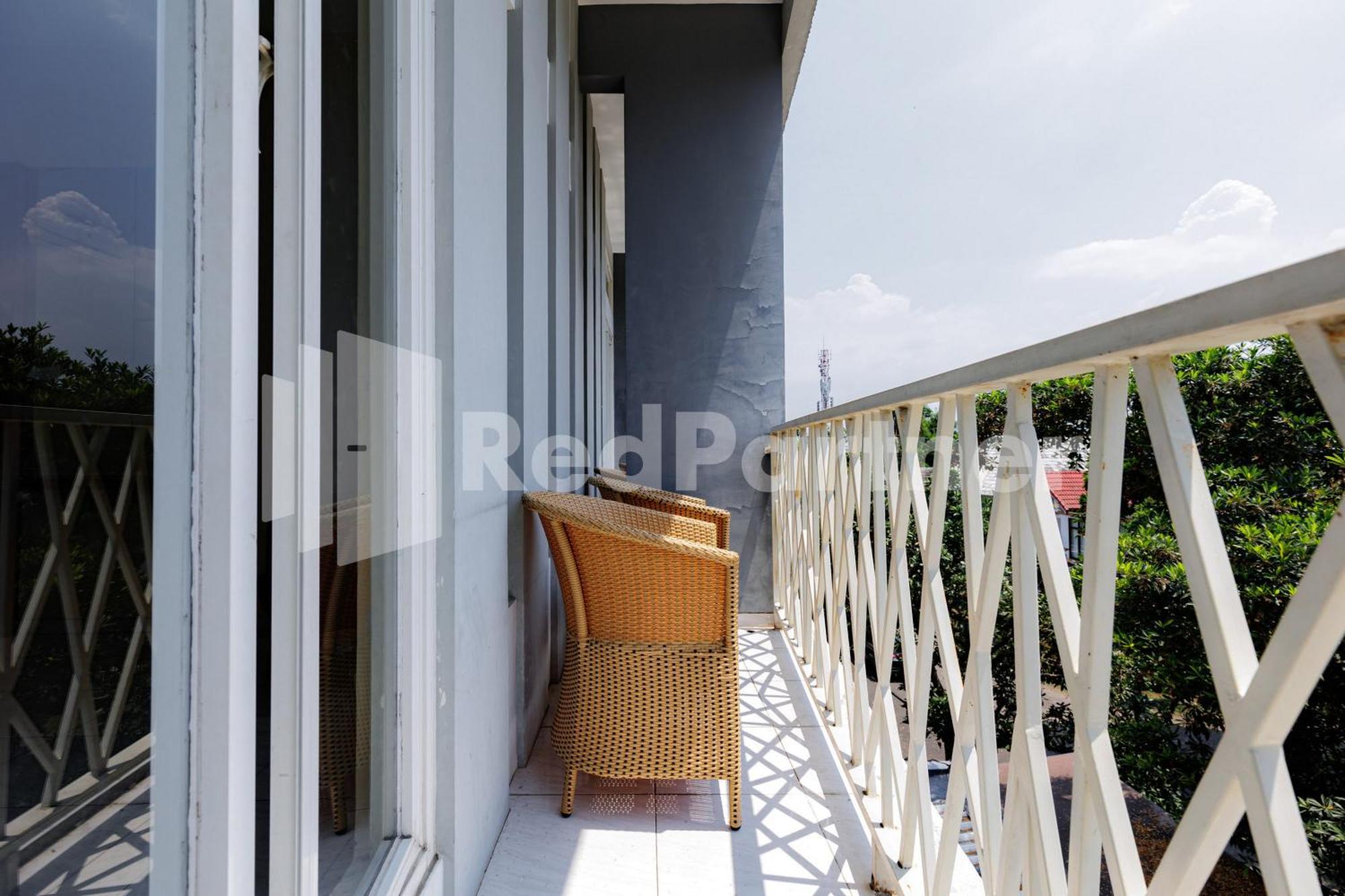 De Malang Sweet Homestay Syariah Mitra Reddoorz Экстерьер фото